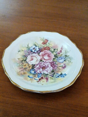 Royal Stuart Fine Bone China Floral Plate Floral Gold Rim Plate 4.5" Candy Plate
